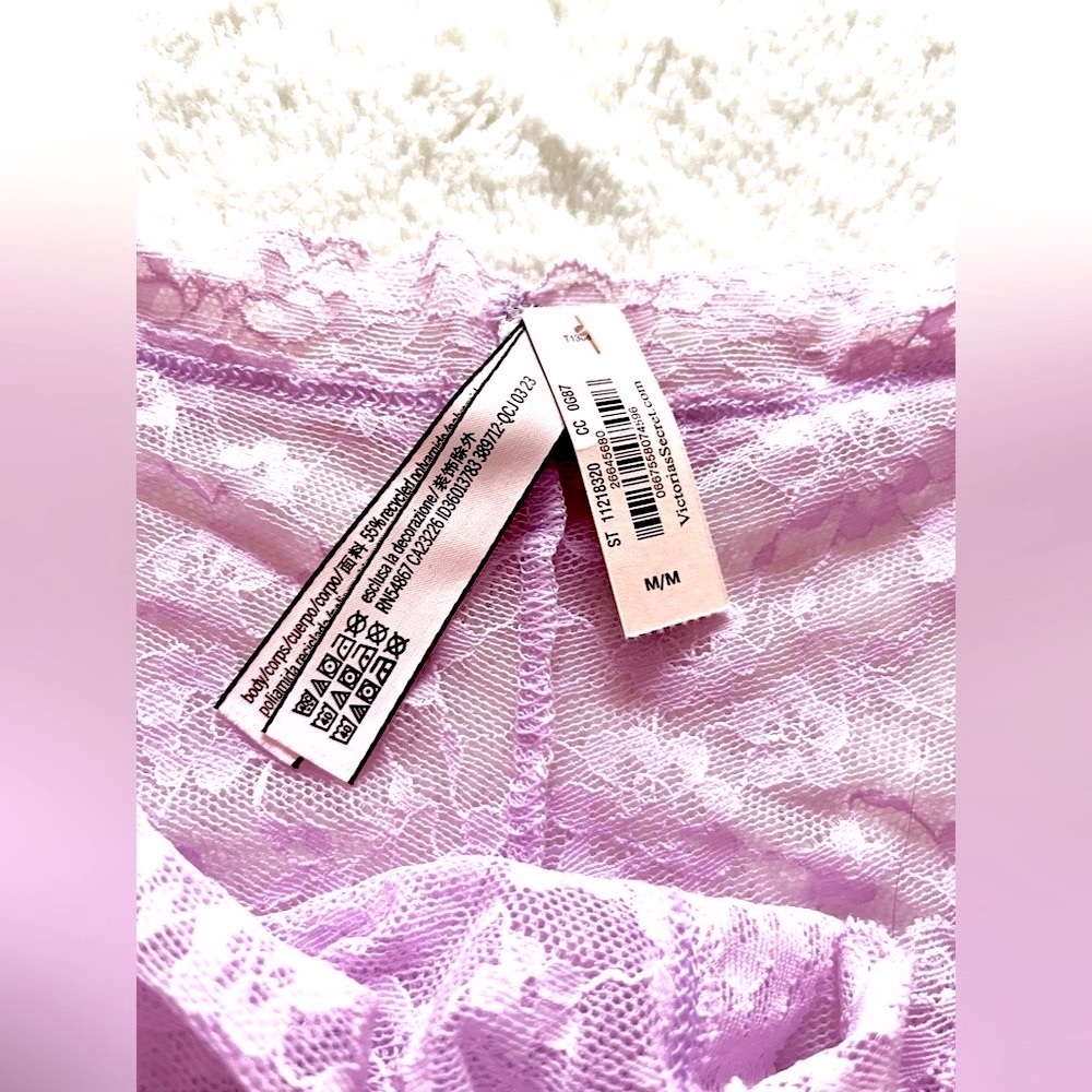 Victoria’s Secret Posey Lace Cheeky Panty! - Picture 4 of 5